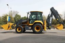XCMG Official 4X4 Back Hoe Loader Xc8-S2570 Multifunctional Articulated Diesel Backhoe Loader